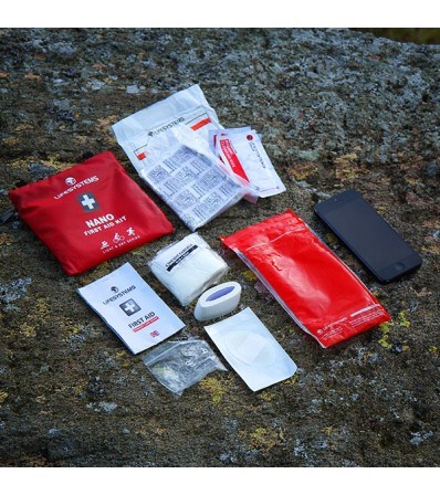 Lifesystems Аптечка Light & Dry Nano 16 части