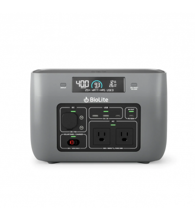 Комплект Зарядно устройство Biolite BaseCharge 600 + Соларен панел BioLite Solarpanel 100 + Кабел BioLite 12V Car Charging 10 FT